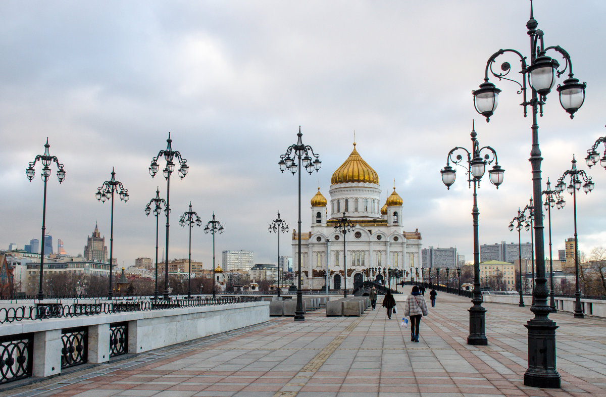 Патриарший мост фото Купить экскурсию "Увлекательные семейные выходные. Шоколадное настроение." (Моск