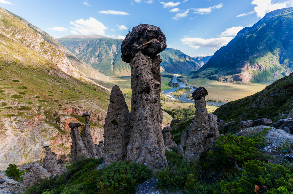 Урочище Аккурум каменные грибы