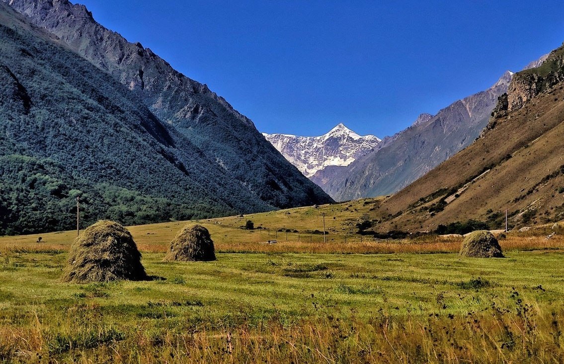 Безенгийское ущелье фото