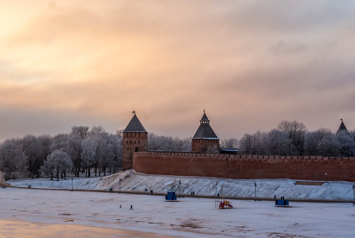 Великий новгород зимой фото Купить тур "Новый год в "Древней Руси"" (Великий Новгород) на 2024 год по выгодн